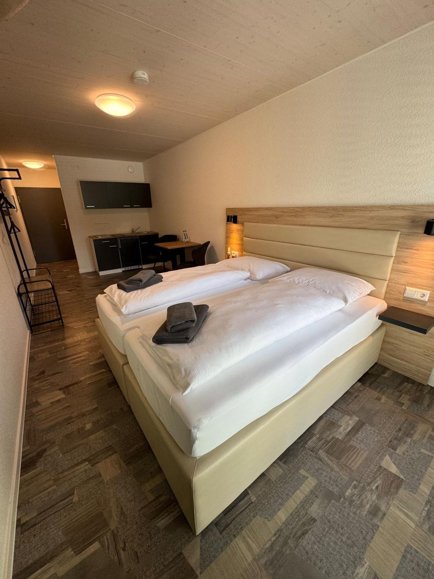 Hotel Lijo, Bei Basel Steinen  ภายนอก รูปภาพ
